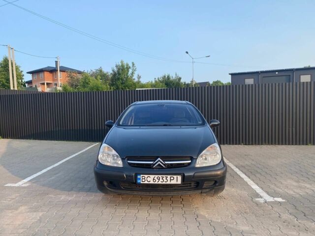 Серый Ситроен С5, объемом двигателя 2 л и пробегом 370 тыс. км за 3400 $, фото 1 на Automoto.ua