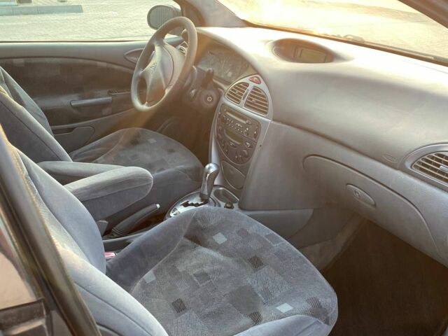 Серый Ситроен С5, объемом двигателя 2 л и пробегом 370 тыс. км за 3400 $, фото 12 на Automoto.ua