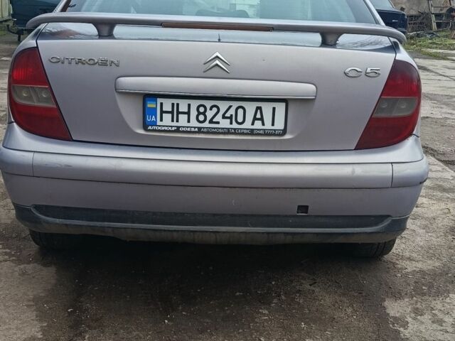 Серый Ситроен С5, объемом двигателя 2 л и пробегом 199 тыс. км за 3600 $, фото 1 на Automoto.ua