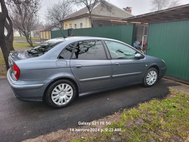 Серый Ситроен С5, объемом двигателя 2.9 л и пробегом 300 тыс. км за 3800 $, фото 1 на Automoto.ua