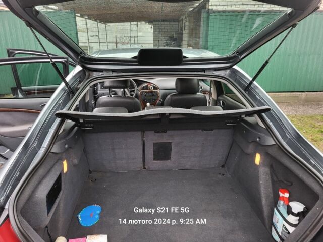 Серый Ситроен С5, объемом двигателя 2.9 л и пробегом 300 тыс. км за 3800 $, фото 3 на Automoto.ua