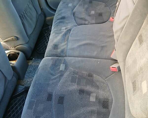 Серый Ситроен С5, объемом двигателя 2 л и пробегом 210 тыс. км за 2999 $, фото 3 на Automoto.ua