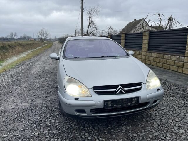 Сірий Сітроен С5, об'ємом двигуна 2.2 л та пробігом 330 тис. км за 1300 $, фото 1 на Automoto.ua