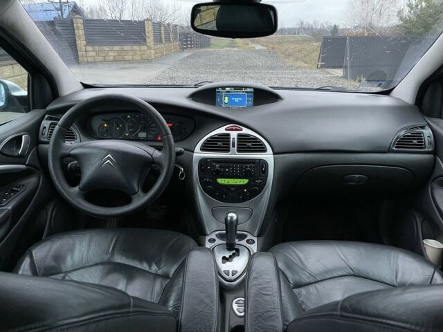 Сірий Сітроен С5, об'ємом двигуна 2.2 л та пробігом 330 тис. км за 1300 $, фото 7 на Automoto.ua