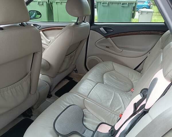 Ситроен С5 2002 в Ужгороде на Automoto.ua Серый Ситроен С5, объемом двигателя 2.2 л и пробегом 242 тыс. км за 4000 $, фото 24 на Automoto.ua