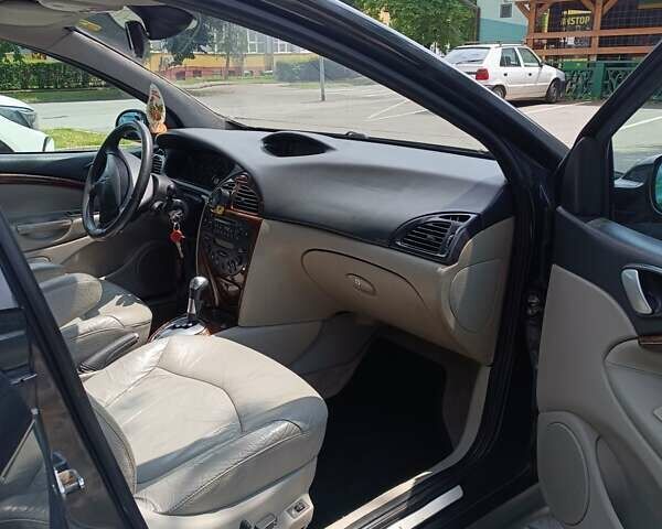 Ситроен С5 2002 в Ужгороде на Automoto.ua Серый Ситроен С5, объемом двигателя 2.2 л и пробегом 242 тыс. км за 4000 $, фото 7 на Automoto.ua