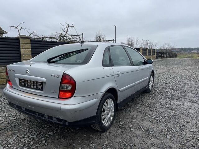 Сірий Сітроен С5, об'ємом двигуна 2.2 л та пробігом 330 тис. км за 1300 $, фото 4 на Automoto.ua