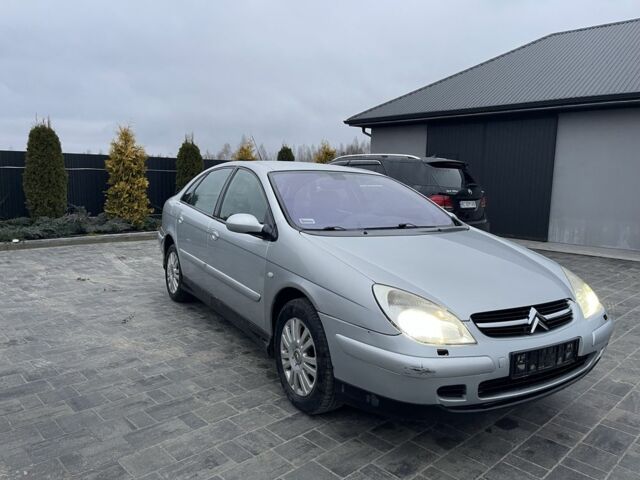 Сірий Сітроен С5, об'ємом двигуна 2.2 л та пробігом 330 тис. км за 1300 $, фото 2 на Automoto.ua