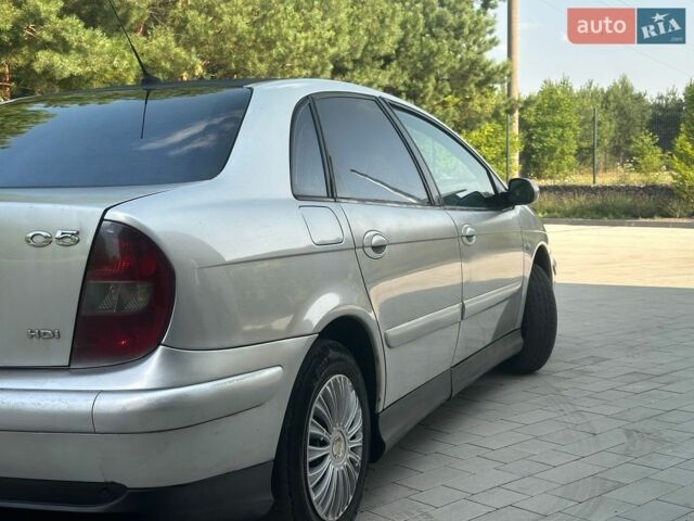 Сірий Сітроен С5, об'ємом двигуна 2 л та пробігом 272 тис. км за 2350 $, фото 6 на Automoto.ua