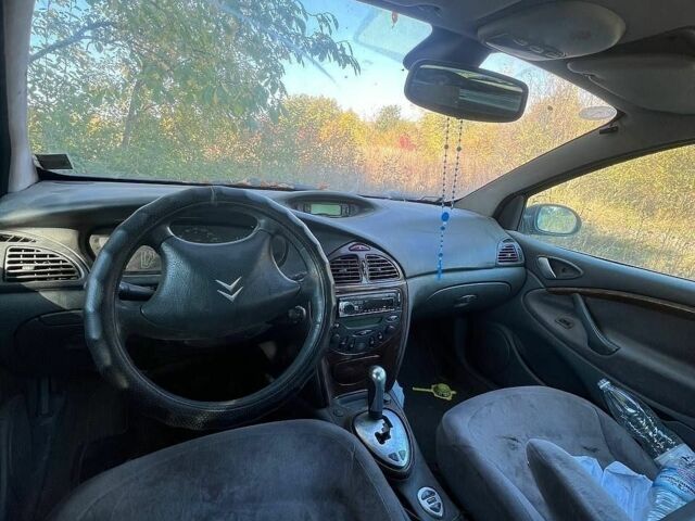 Сірий Сітроен С5, об'ємом двигуна 2.2 л та пробігом 360 тис. км за 1300 $, фото 4 на Automoto.ua
