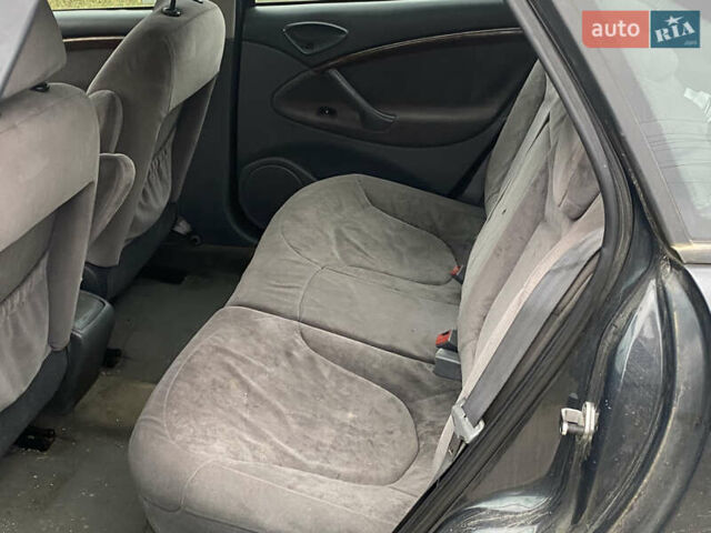 Серый Ситроен С5, объемом двигателя 2.18 л и пробегом 200 тыс. км за 1800 $, фото 16 на Automoto.ua