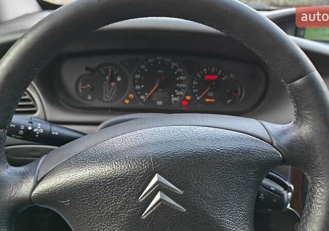 Ситроен С5 2003 в Киеве на Automoto.ua Серый Ситроен С5, объемом двигателя 2 л и пробегом 260 тыс. км за 2800 $, фото 19 на Automoto.ua