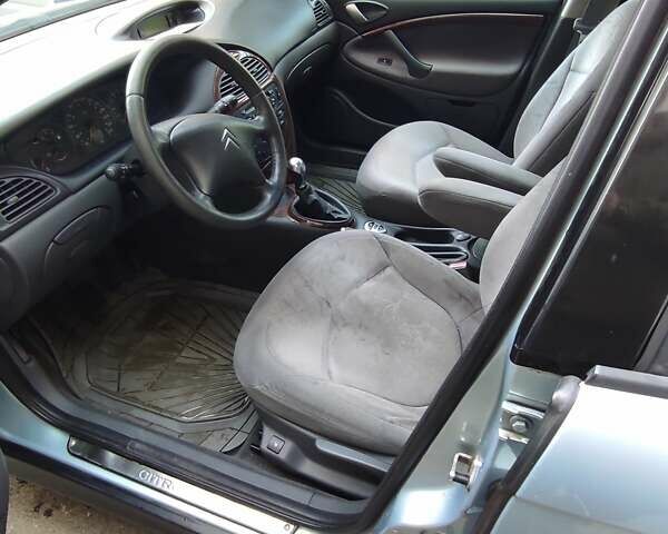 Сірий Сітроен С5, об'ємом двигуна 2 л та пробігом 256 тис. км за 3100 $, фото 7 на Automoto.ua