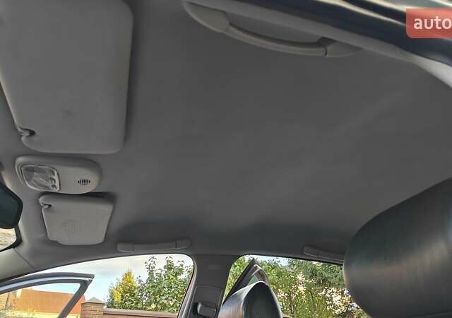 Ситроен С5 2003 в Киеве на Automoto.ua Серый Ситроен С5, объемом двигателя 2 л и пробегом 260 тыс. км за 2800 $, фото 18 на Automoto.ua