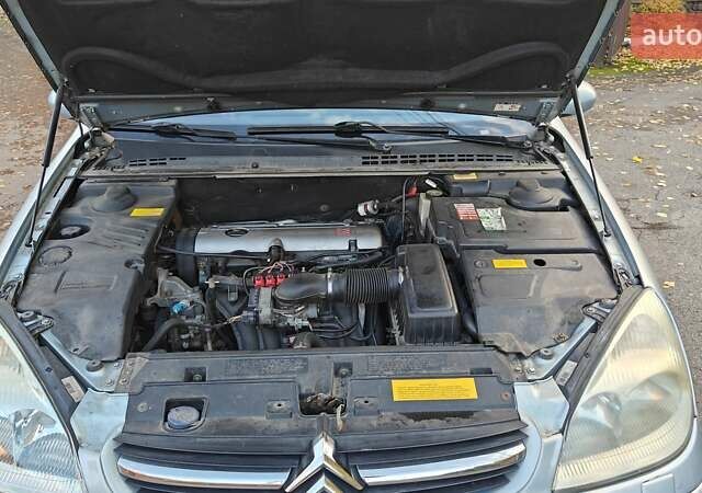 Ситроен С5 2003 в Киеве на Automoto.ua Серый Ситроен С5, объемом двигателя 2 л и пробегом 260 тыс. км за 2800 $, фото 38 на Automoto.ua