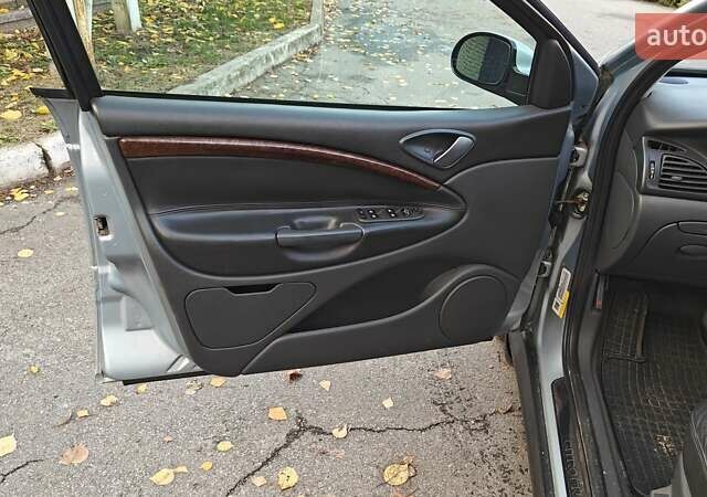 Ситроен С5 2003 в Киеве на Automoto.ua Серый Ситроен С5, объемом двигателя 2 л и пробегом 260 тыс. км за 2800 $, фото 27 на Automoto.ua