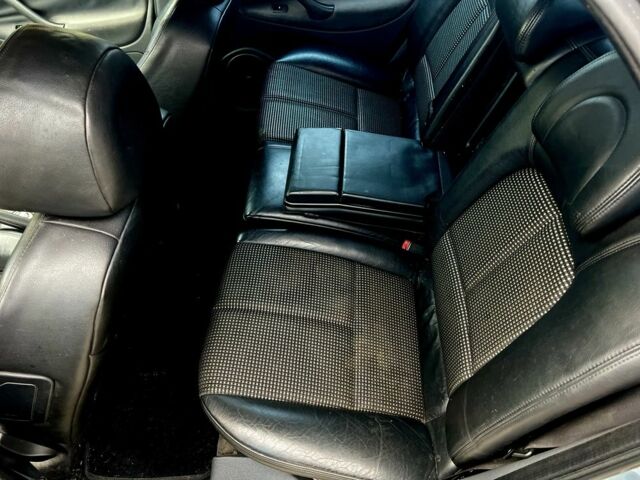 Сірий Сітроен С5, об'ємом двигуна 2 л та пробігом 240 тис. км за 3899 $, фото 6 на Automoto.ua