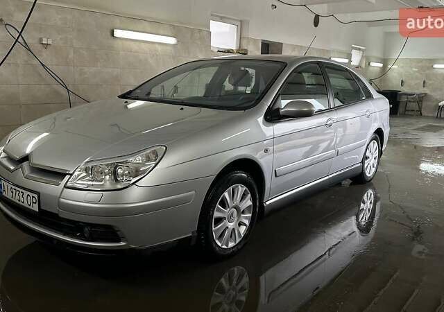 Серый Ситроен С5, объемом двигателя 2 л и пробегом 186 тыс. км за 5500 $, фото 7 на Automoto.ua