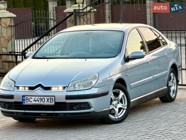 Серый Ситроен С5, объемом двигателя 2 л и пробегом 241 тыс. км за 3999 $, фото 7 на Automoto.ua