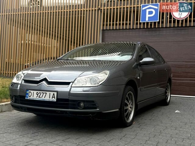 Сірий Сітроен С5, об'ємом двигуна 2.2 л та пробігом 282 тис. км за 2500 $, фото 3 на Automoto.ua
