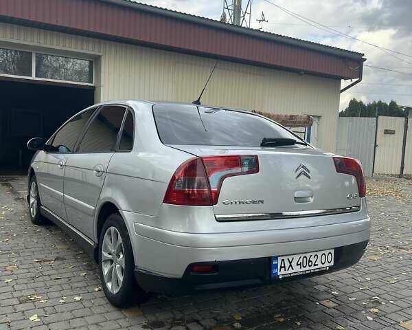 Сірий Сітроен С5, об'ємом двигуна 2 л та пробігом 326 тис. км за 3900 $, фото 10 на Automoto.ua