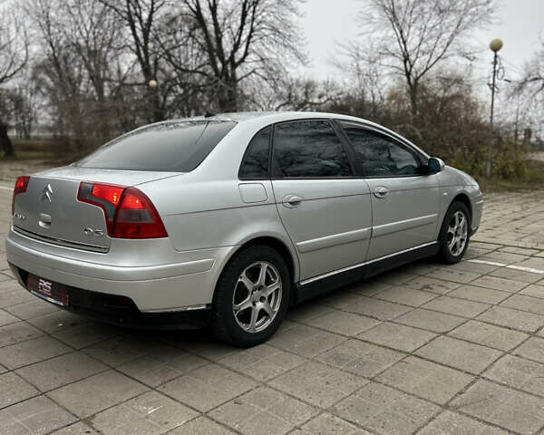 Серый Ситроен С5, объемом двигателя 2 л и пробегом 214 тыс. км за 3500 $, фото 10 на Automoto.ua