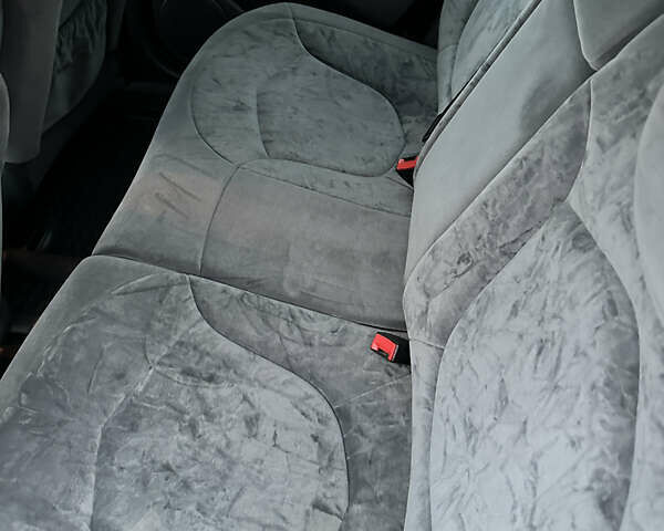 Серый Ситроен С5, объемом двигателя 2 л и пробегом 285 тыс. км за 4900 $, фото 8 на Automoto.ua