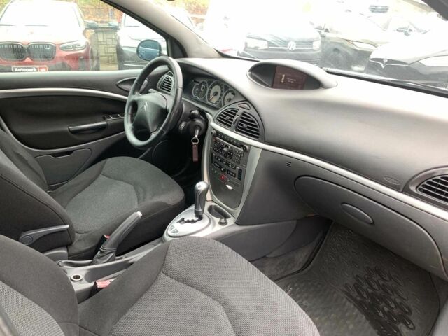 Серый Ситроен С5, объемом двигателя 2 л и пробегом 272 тыс. км за 5390 $, фото 24 на Automoto.ua