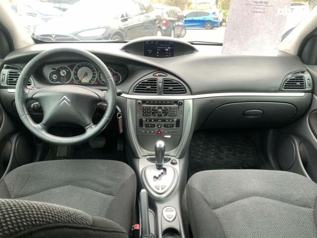 Серый Ситроен С5, объемом двигателя 2 л и пробегом 272 тыс. км за 5390 $, фото 32 на Automoto.ua