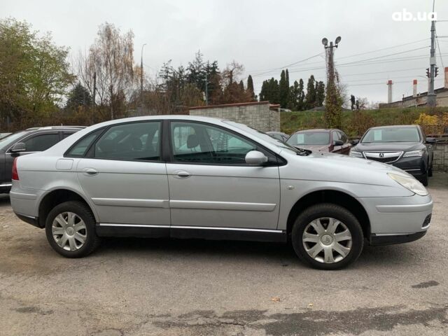 Серый Ситроен С5, объемом двигателя 2 л и пробегом 272 тыс. км за 5390 $, фото 3 на Automoto.ua