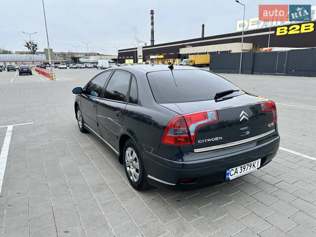 Серый Ситроен С5, объемом двигателя 2 л и пробегом 285 тыс. км за 4900 $, фото 4 на Automoto.ua