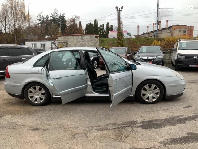 Серый Ситроен С5, объемом двигателя 2 л и пробегом 272 тыс. км за 5390 $, фото 12 на Automoto.ua