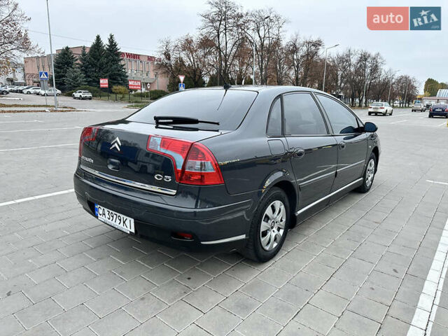 Серый Ситроен С5, объемом двигателя 2 л и пробегом 285 тыс. км за 4900 $, фото 3 на Automoto.ua