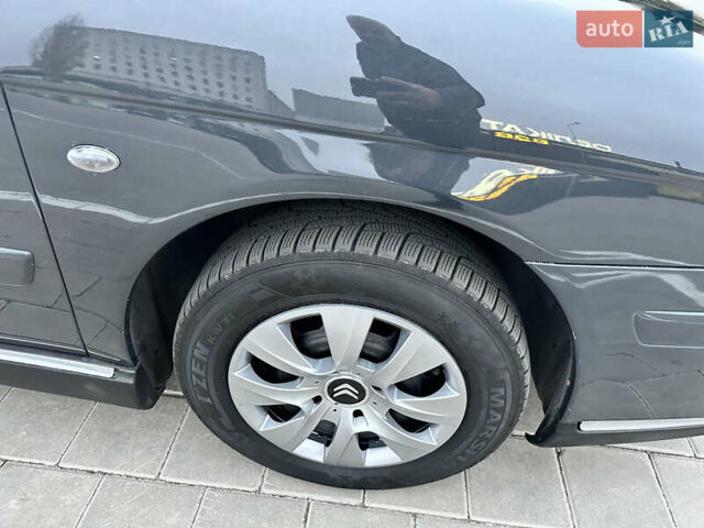 Серый Ситроен С5, объемом двигателя 2 л и пробегом 285 тыс. км за 4900 $, фото 12 на Automoto.ua