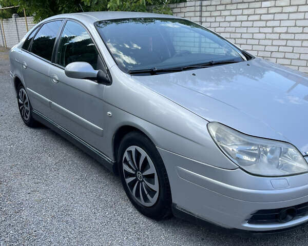 Сірий Сітроен С5, об'ємом двигуна 1.8 л та пробігом 380 тис. км за 4800 $, фото 4 на Automoto.ua