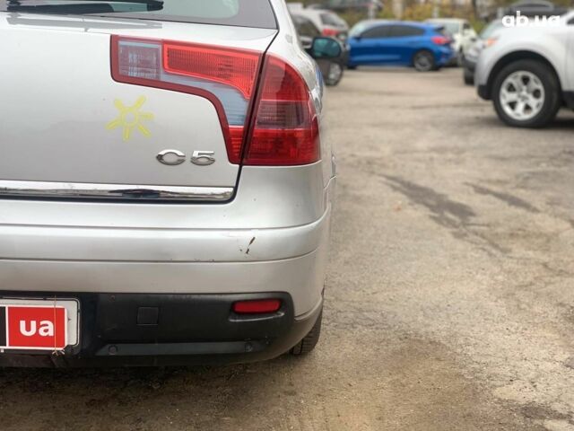 Серый Ситроен С5, объемом двигателя 2 л и пробегом 272 тыс. км за 5390 $, фото 10 на Automoto.ua