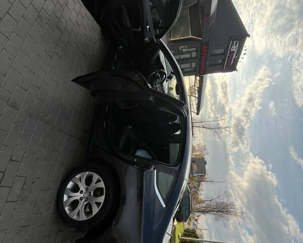 Сірий Сітроен С5, об'ємом двигуна 2 л та пробігом 380 тис. км за 6600 $, фото 22 на Automoto.ua