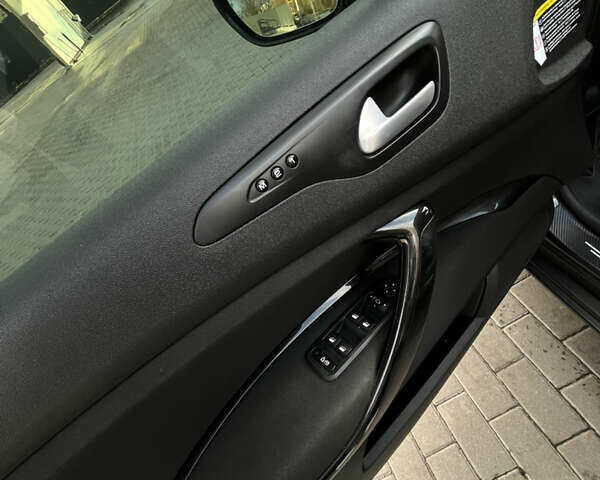 Сірий Сітроен С5, об'ємом двигуна 2 л та пробігом 380 тис. км за 6600 $, фото 6 на Automoto.ua