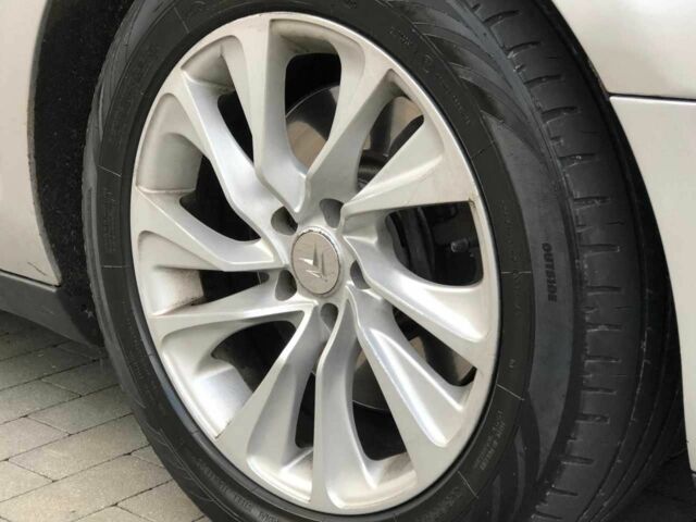 Ситроен С5 2008 в Виннице на Automoto.ua Серый Ситроен С5, объемом двигателя 2.2 л и пробегом 278 тыс. км за 6799 $, фото 21 на Automoto.ua