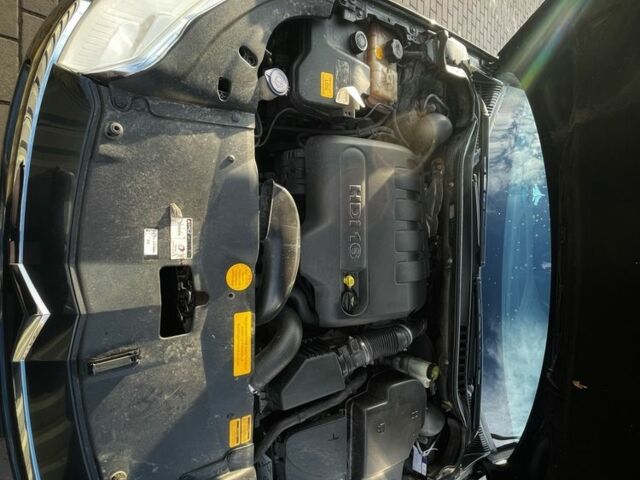 Сірий Сітроен С5, об'ємом двигуна 2 л та пробігом 380 тис. км за 6600 $, фото 19 на Automoto.ua