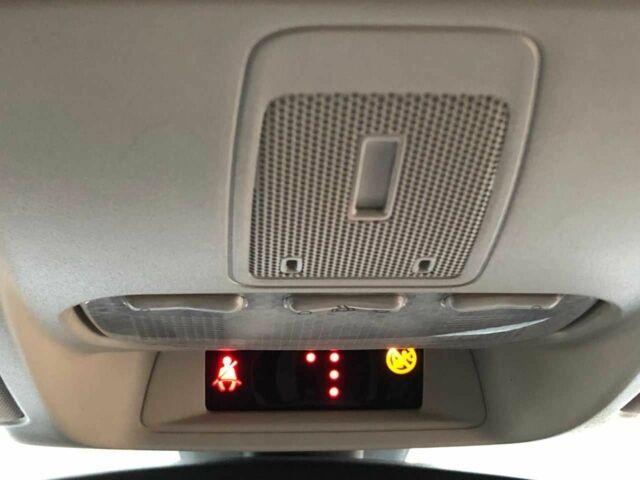 Ситроен С5 2008 в Виннице на Automoto.ua Серый Ситроен С5, объемом двигателя 2.2 л и пробегом 278 тыс. км за 6799 $, фото 16 на Automoto.ua