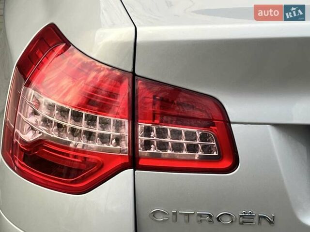 Сірий Сітроен С5, об'ємом двигуна 2.2 л та пробігом 278 тис. км за 6599 $, фото 9 на Automoto.ua