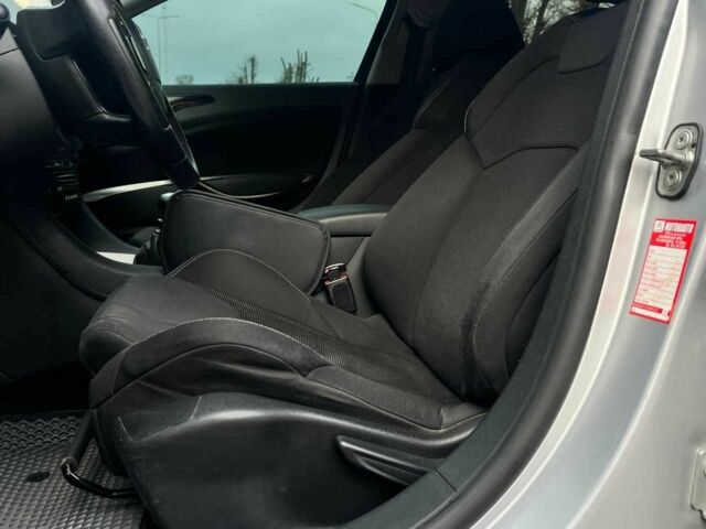 Ситроен С5 2008 в Виннице на Automoto.ua Серый Ситроен С5, объемом двигателя 2.2 л и пробегом 278 тыс. км за 6799 $, фото 7 на Automoto.ua