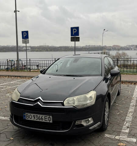 Серый Ситроен С5, объемом двигателя 2 л и пробегом 258 тыс. км за 6500 $, фото 16 на Automoto.ua