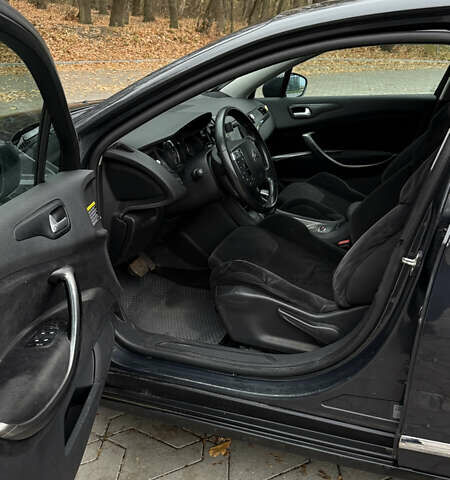 Серый Ситроен С5, объемом двигателя 2 л и пробегом 258 тыс. км за 6500 $, фото 12 на Automoto.ua