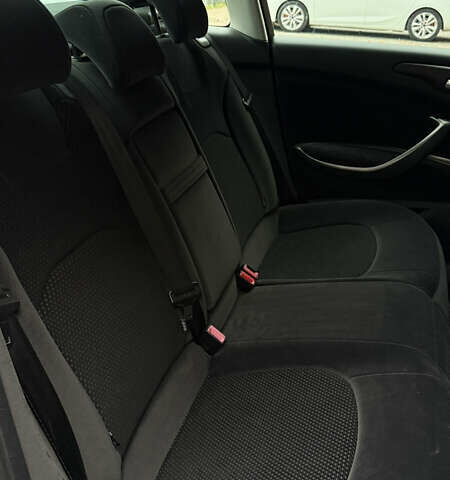 Серый Ситроен С5, объемом двигателя 2 л и пробегом 258 тыс. км за 6500 $, фото 8 на Automoto.ua