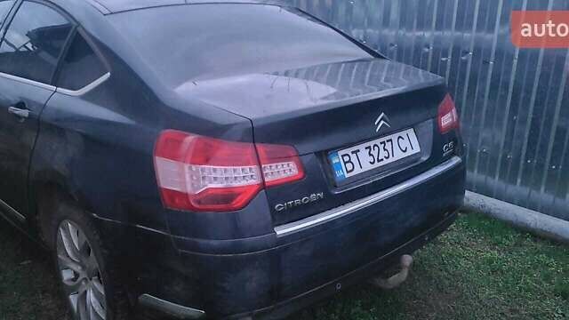 Серый Ситроен С5, объемом двигателя 2 л и пробегом 430 тыс. км за 4999 $, фото 2 на Automoto.ua