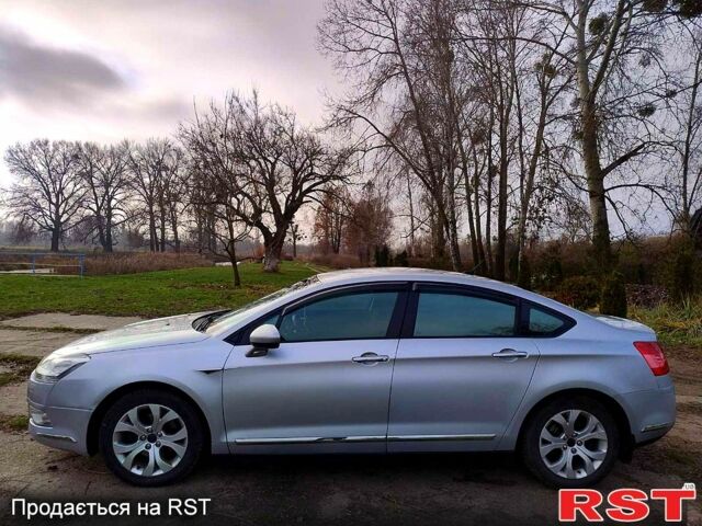 Серый Ситроен С5, объемом двигателя 2 л и пробегом 290 тыс. км за 6300 $, фото 2 на Automoto.ua