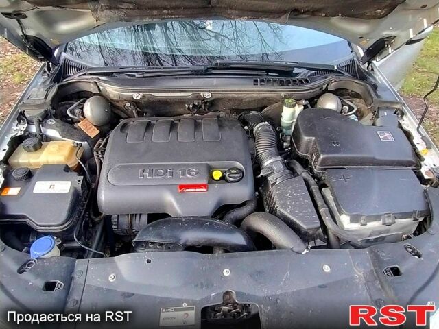 Серый Ситроен С5, объемом двигателя 2 л и пробегом 290 тыс. км за 6300 $, фото 7 на Automoto.ua