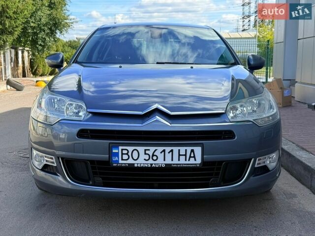 Серый Ситроен С5, объемом двигателя 2 л и пробегом 290 тыс. км за 5500 $, фото 4 на Automoto.ua